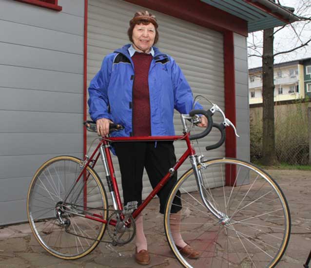 Erika Fiedler med Svecia racer