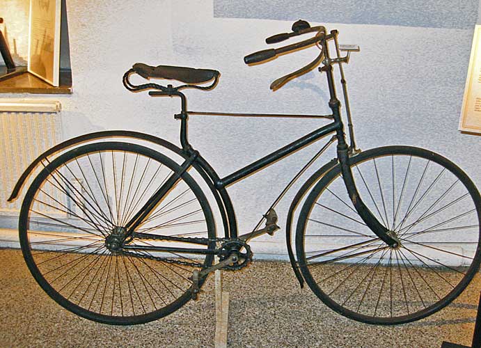 Cykel med korsram