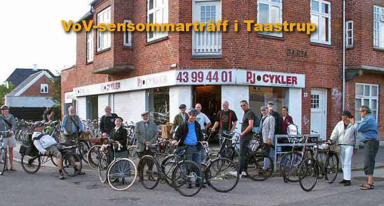 Uppst&auml;llning framf&ouml;r PJ Cykler