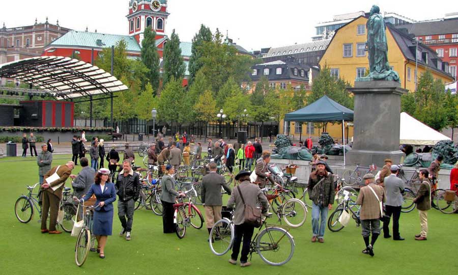 Bike in Tweed, Stockholm 2013